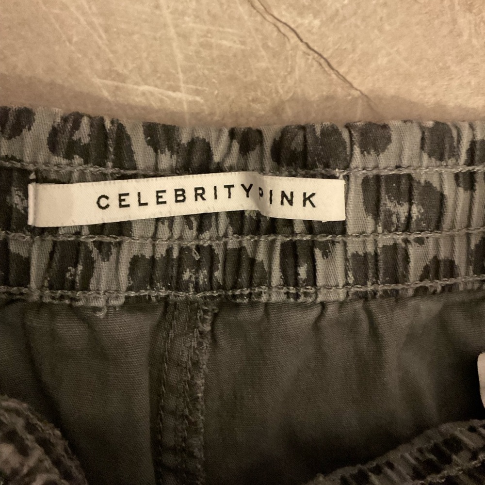 Celebrity Pink Gray Cheetah Print Jean Joggers - Picture 2 of 7